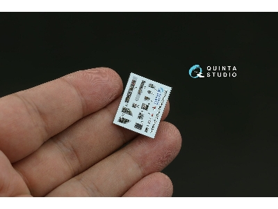 Dassault Mirage 2000 C - 3d-printed & Coloured Interior (For Modelsvit Kits) - zdjęcie 3