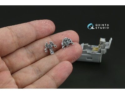 Dassault Mirage 2000 B - 3d-printed & Coloured Interior (For Modelsvit Kits) - zdjęcie 10