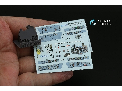 Su-17um3 - 3d-printed & Coloured Interior On Decal Paper With 3d-printed Resin Parts (For Hobby Boss / Small Version) - zdjęcie