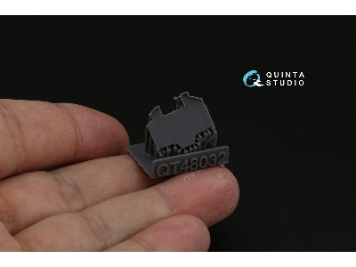 Su-17um3 - 3d-printed & Coloured Interior On Decal Paper With 3d-printed Resin Parts (For Hobby Boss / Small Version) - zdjęcie