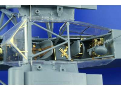  Fi 156C-5 Storch interior S. A. 1/48 - Tamiya - blaszki - zdjęcie 4