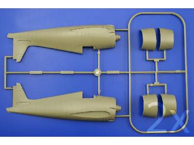  F6F ROYAL CLASS 1/48 - samolot - zdjęcie 4