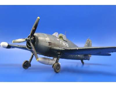  F6F ROYAL CLASS 1/48 - samolot - zdjęcie 32