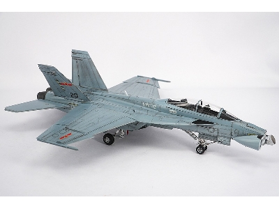 Boeing F/A-18 F Super Hornet (Vfc-12) - zdjęcie 17