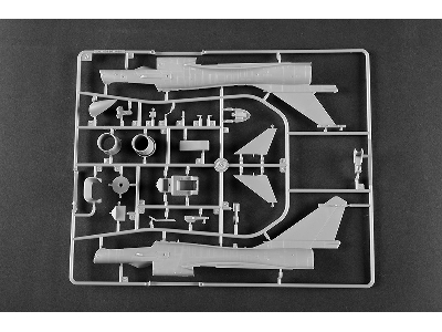 Paf J-10ce Multi-role Fighter & Iaf Rafale 2 In 1 - zdjęcie 3