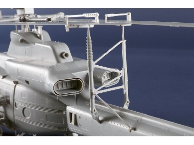 Bell Uh-1 Y Venom - zdjęcie 12