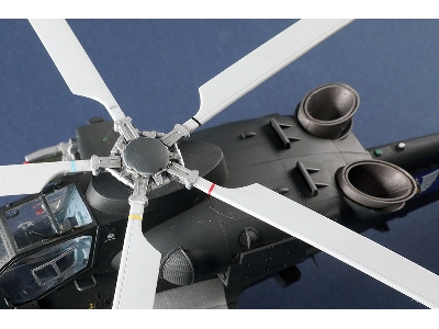 Chinese Z-10 G Attack Helicopter - zdjęcie 16
