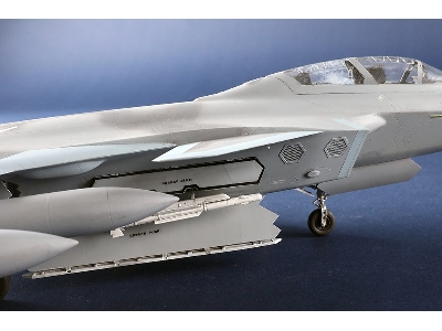 Chinese J-20s Mighty Dragon - zdjęcie 19