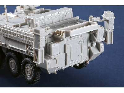 M1132 Stryker Engineer Squad Vehicle With Smp&amp - zdjęcie 8
