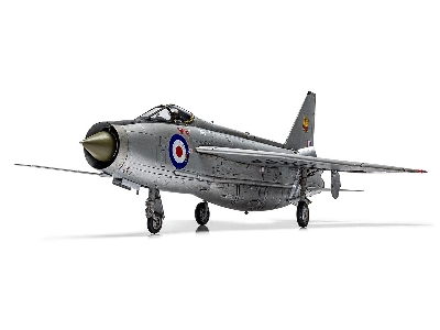 English Electric Lightning F.6 - zdjęcie 2