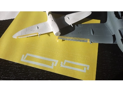 Supermarine Spitfire - Mask For Leading Edge (For Eduard Kits) - zdjęcie 2