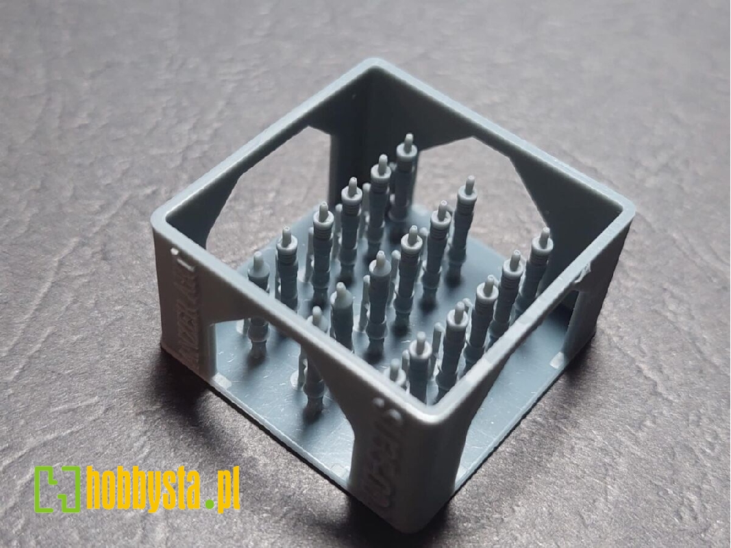 Us/Nato Modern Afv Antenna Mounts - zdjęcie 1