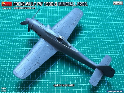 Focke Wulf Fw-190 D-9 - Mimetall Production Jagdgeschwader 301  (Basic Kit) - zdjęcie 4