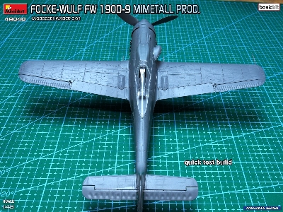 Focke Wulf Fw-190 D-9 - Mimetall Production Jagdgeschwader 301  (Basic Kit) - zdjęcie 14