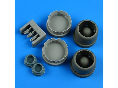 Consolidated Pby-3 / Pby-4 Catalina - Correct Cowlings Opened Flaps (For Academy / Hobby 2000 Kits) - zdjęcie 1