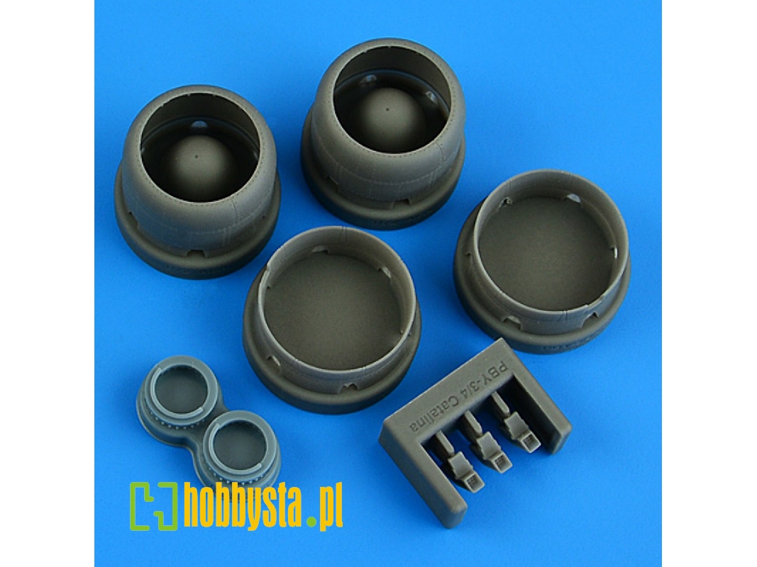 Consolidated Pby-3 / Pby-4 Catalina - Correct Cowlings Closed Flaps (For Academy / Hobby 2000 Kits) - zdjęcie 1