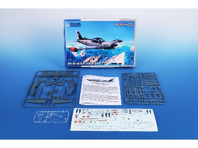 Siai-marchetti Sf-260ea/D/Eu 'late Bulged Canopy Type' - zdjęcie 2