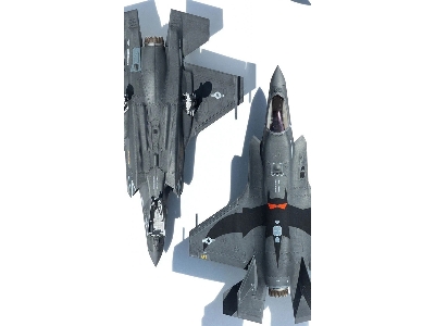 Lockheed Martin F-35 B Lightning Ii - Vmfa-242 "bats" Fighter Aircraft - zdjęcie 9