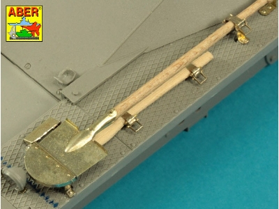 Pz.Kpfw. I, Ausf.A lub B -Uchwyty do narzędzi i wyposażenia - zdjęcie 23