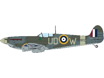 Supermarine Spitfire Mk.Vb Mid - The Profipack Edition - zdjęcie 2