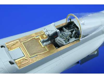  F/ A-18A interior S. A. 1/48 - Hobby Boss - blaszki - zdjęcie 2