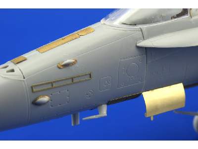  F/ A-18D exterior 1/48 - Hobby Boss - blaszki - zdjęcie 9