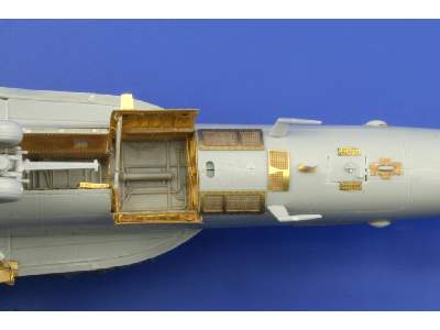  F/ A-18D exterior 1/48 - Hobby Boss - blaszki - zdjęcie 15