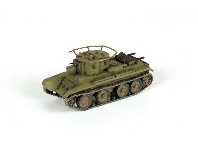 Soviet Bt-7a Light Artillery Tank - zdjęcie 3