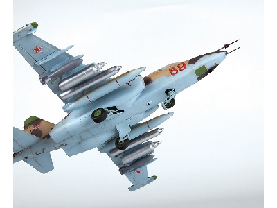 Sukhoi Su-25 Frogfoot - zdjęcie 4
