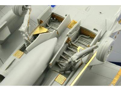  F/ A-18D exterior 1/48 - Hobby Boss - blaszki - zdjęcie 19