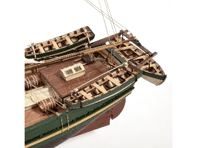 Gjøa Model Ship: Amundsen's Arctic Vessel - zdjęcie 10
