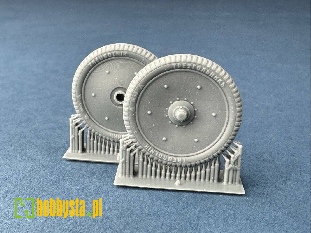 Front Treugolnik "elka" Herringbone Tires (3d-printed) - zdjęcie 1