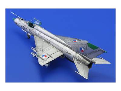  MiG-21MF in Czechoslovak service 1/48 - samolot - zdjęcie 15