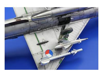  MiG-21MF in Czechoslovak service 1/48 - samolot - zdjęcie 33