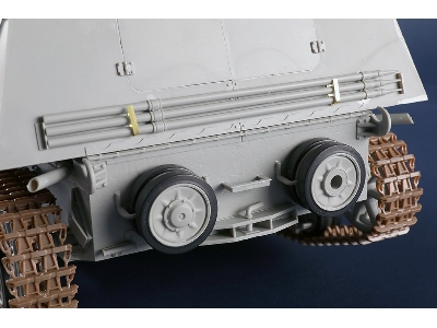 German Sd.Kfz.164 Nashorn - zdjęcie 3
