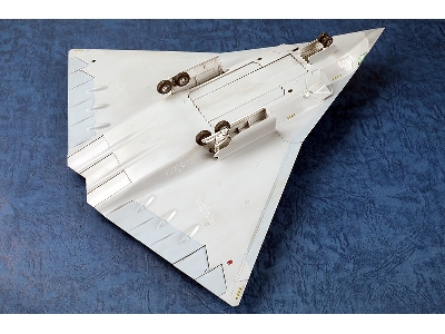 Chengdu J-36 - Plaaf Protoype - zdjęcie 21