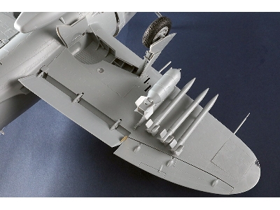 Republic P-47 D Thunderbolt Razorback - zdjęcie 5