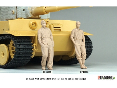 German Wwii Tank Crew - Rest Leaning Front Of Tiger I No.2 (1 Figure With 2 Heads / 3d-printed) - zdjęcie 6