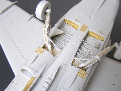 Mcdonnell-douglas F/A-18 C Hornet - Landing Gear (Designed To Be Used With Hobby Boss Kits) - zdjęcie 12