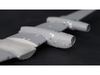 Ilyushin Il-18, Il-20 And Il-38 - Hatches And Exterior Panels (Amodel) - zdjęcie 4