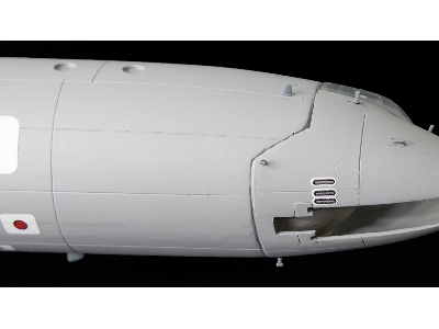 Ilyushin Il-18, Il-20 And Il-38 - Hatches And Exterior Panels (Amodel) - zdjęcie 13