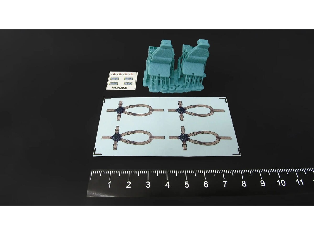 Sikorsky Uh-60 / Sh-60 And Mh-60 Early - 3d-printed Pilot Seats (For Academy / Kitty Hawk Models And Zimi Model Kits) - zdjęcie