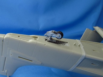 Douglas A-1 Skyraider - Landing Gears 3d-printed (For Tamiya Kits) - zdjęcie 5