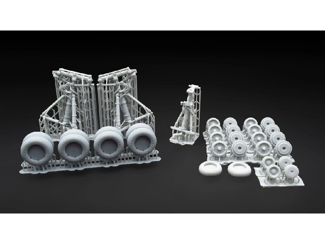 Ilyushin Il-18 /  Il-20 / Il-22 And Il-38 - Landing Gears With Wheels (For A-model Kits) - zdjęcie 1