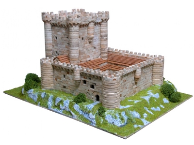 Castillo De Fuensaldana - zdjęcie 1