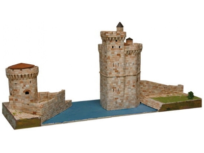 Tower In La Rochelle Harbour - zdjęcie 1