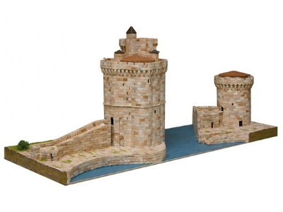 Tower In La Rochelle Harbour - zdjęcie 2