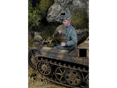 German Waffen Ss Prinz Eugen Mountain Division Kettenkrad Driver 1942-1945 (1 Figure) - zdjęcie 2
