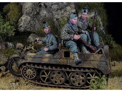 German Waffen Ss Gebirgsjager Kettenkrad Crew (3 Figures Set) - zdjęcie 1
