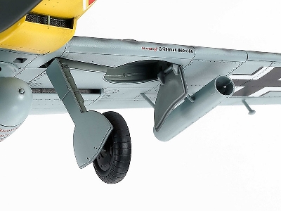 Messerschmitt Bf-109 G-6 Late Production - zdjęcie 19